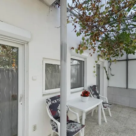 Apartment Hajnalhaz *