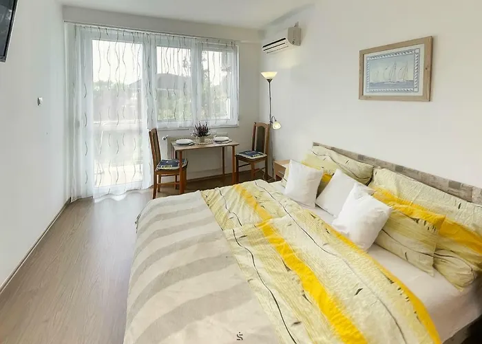 Hajnalhaz * Balatonfüred