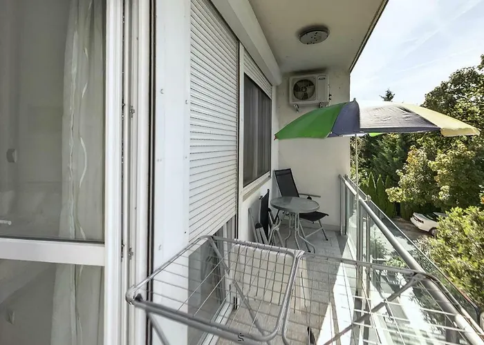 Hajnalhaz Appartement *